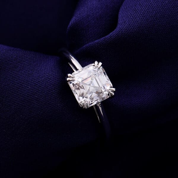2.0 carat Moissanite Ring - Image 3