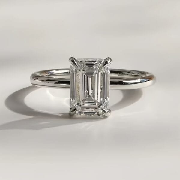 18K Gold 4.0 Carat Moissanite Engagement Ring - Image 5