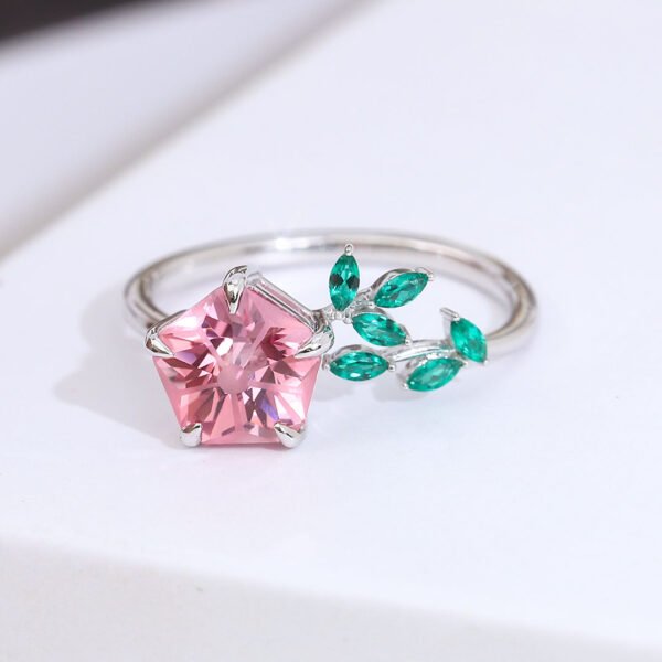 Luxury Five-pointed Star Gemstone Ring