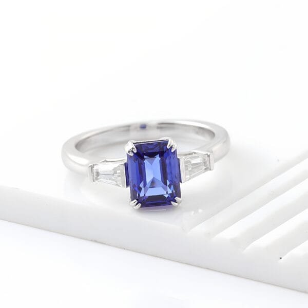 3.5 carat royal Sapphire Ring - Image 6