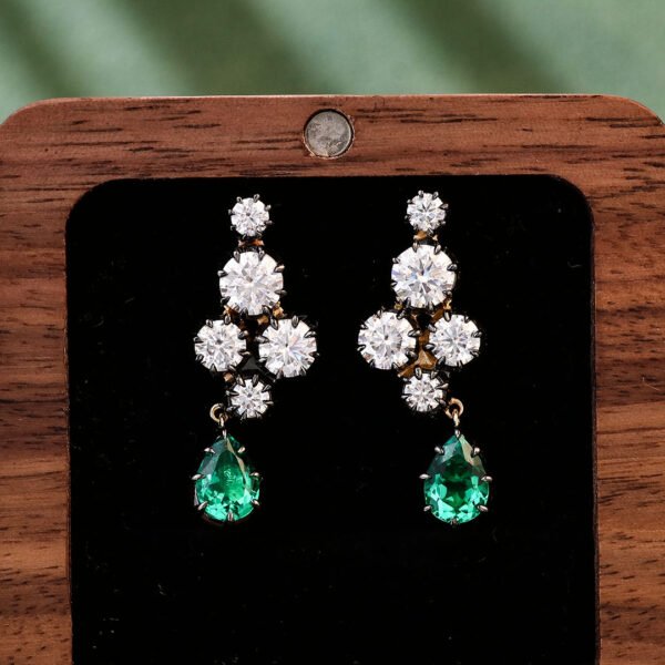Pear-Shaped Zambian Emerald Gemstone Stud Earring - Image 5
