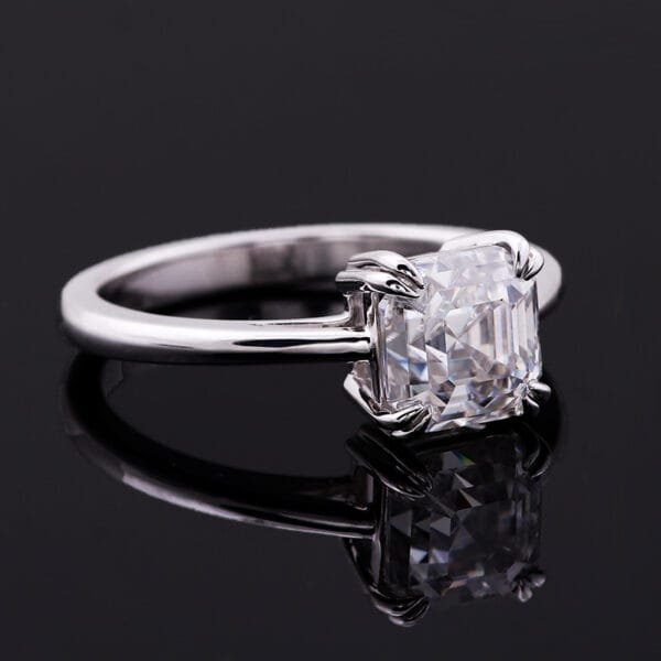 2.0 carat Moissanite Ring - Image 4