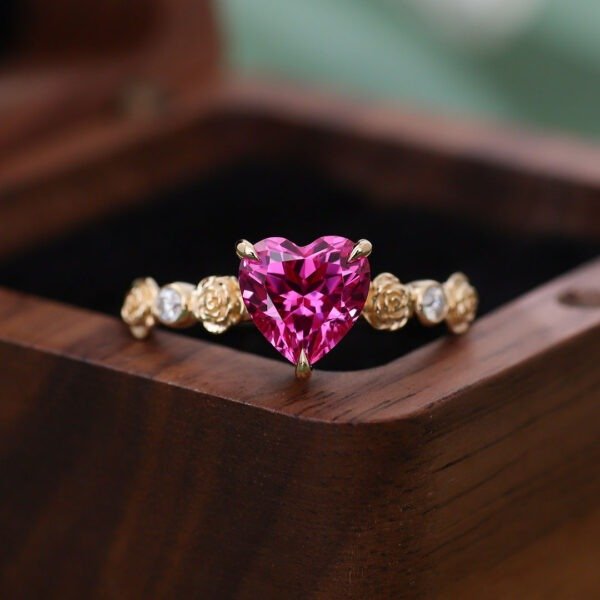 14K Gold Heart Shape 2.0 Carat Jedi Knight Gemstone Ring - Image 6