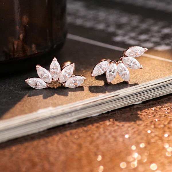 Crown Shaped Moissanite Stud Earring - Image 2