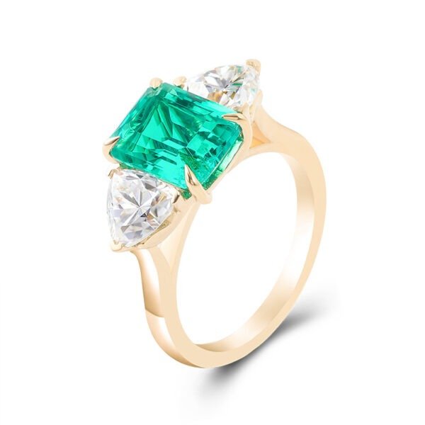 18K Gold 3.0 Carat Emerald Diamond Ring - Image 7