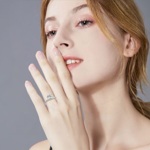 1.0c Floral Moissanite Ring - Image 7
