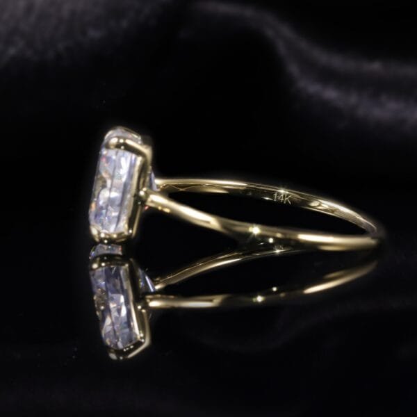 2.5 carat ice cut diamond Engagement Ring - Image 3