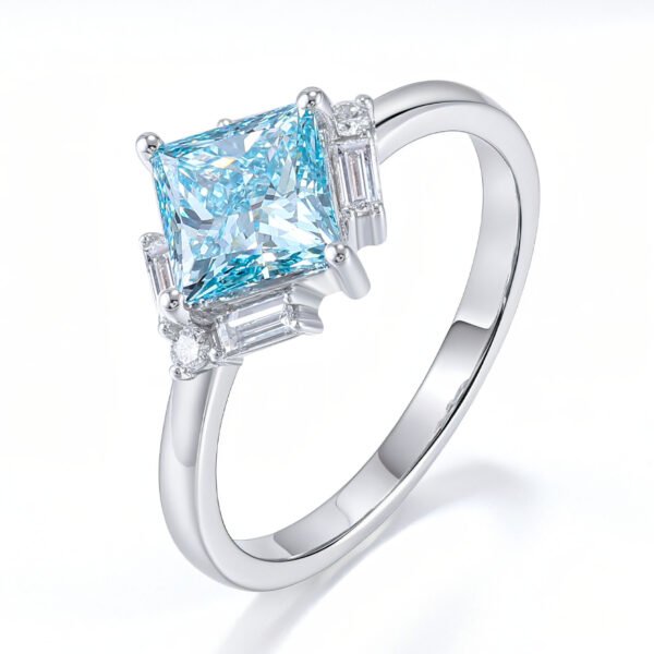 2.0 carat Princess cut aquamarine Engagement Ring - Image 4