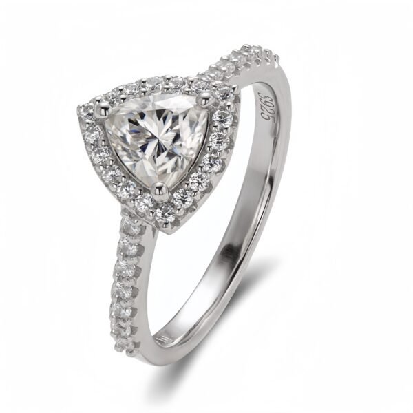 1.0ct Pear-Shaped Moissanite Engagement Ring - Image 6