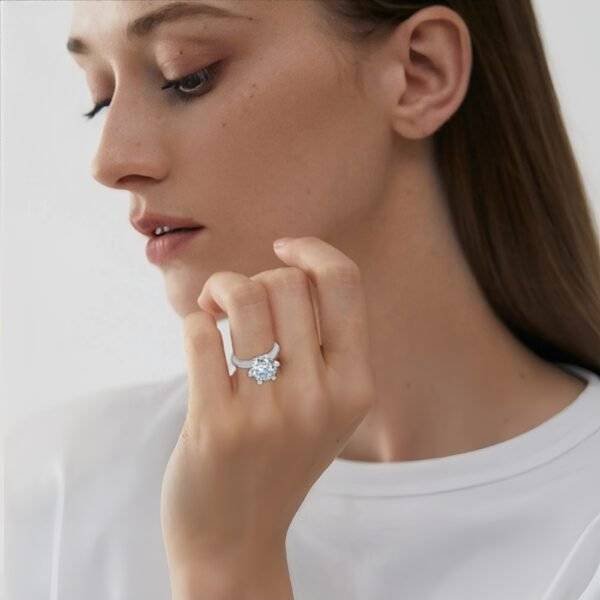 5 carat moissanite silver plated 18k gold diamond wedding ring - Image 4