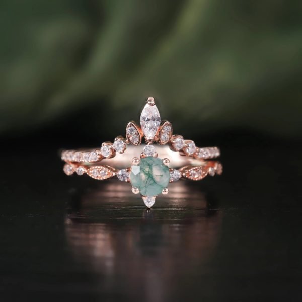 Round Cut Moss Agate Engagement Ring Set in Rose Gold