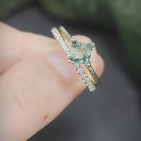Cushion Cut Moss Agate Pave Engagement Ring Set in Gold - 925 Sterling Silver - Image 4