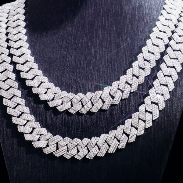 Miami Cuban Chain Hip Hop Necklace - Image 2