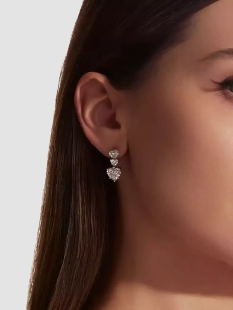 earrings 1 768x1021 1